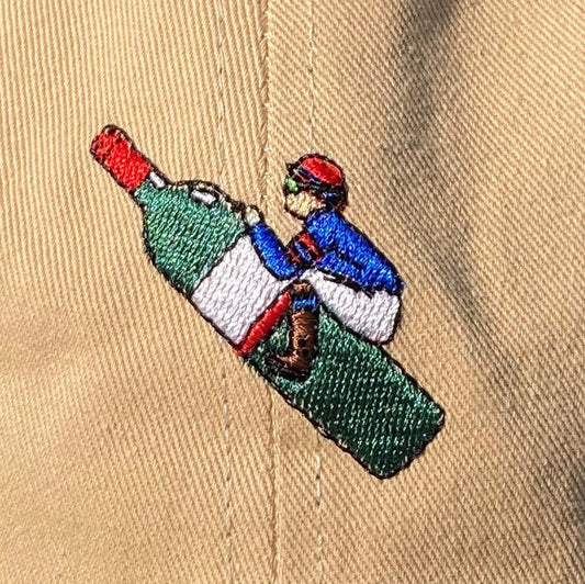 Jockey auf Weinflasche Cap | Beige