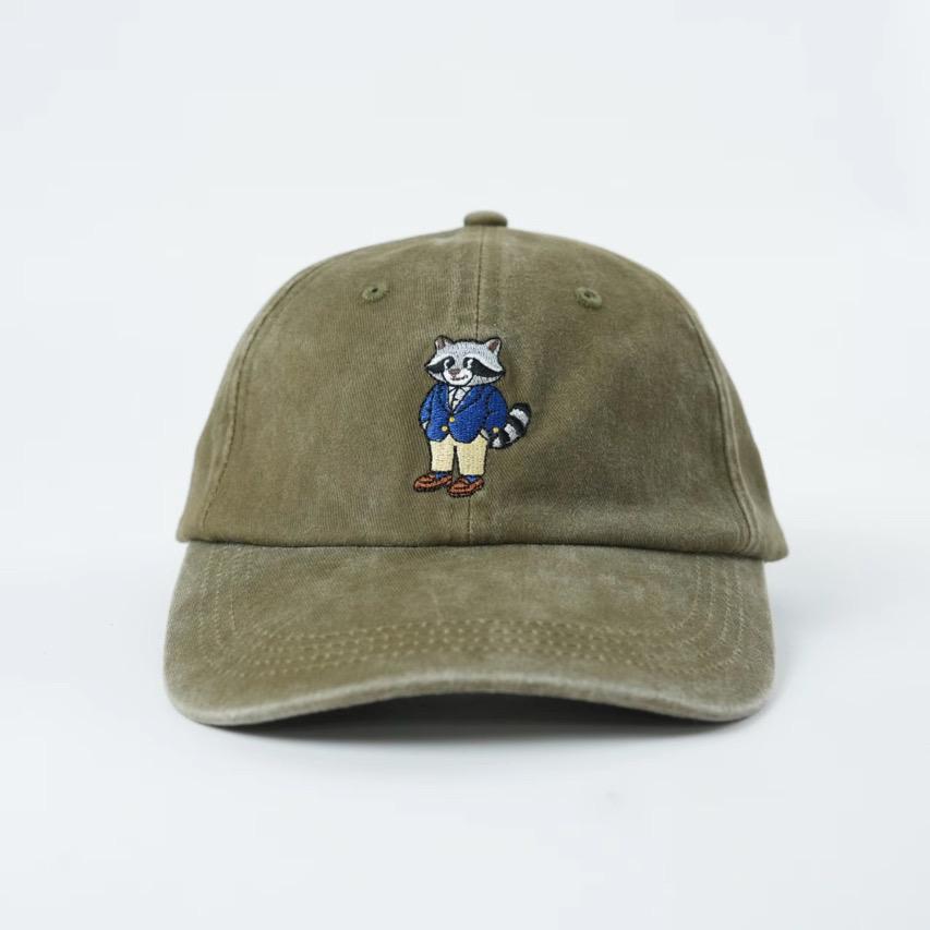 Waschbär Chic Cap | Grün | Unisex Dad Hat | Bestickte Kappe